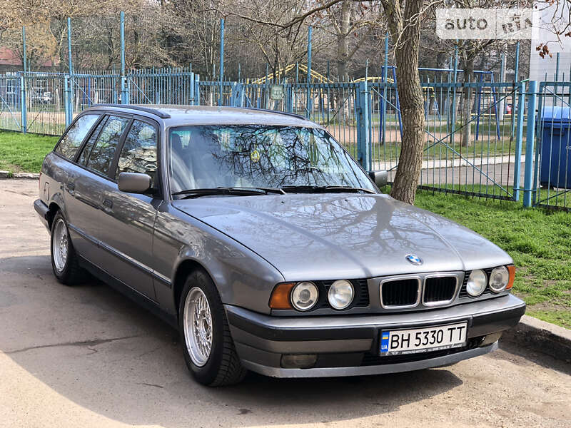 1994 bmw 520i