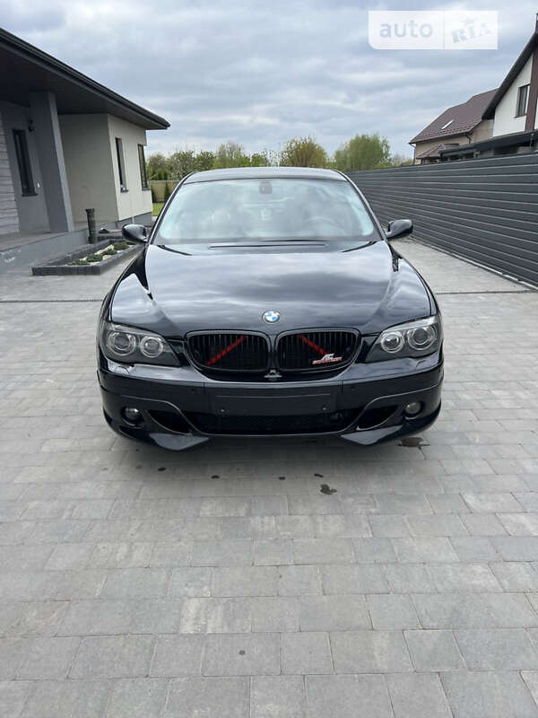 2007 bmw 740i