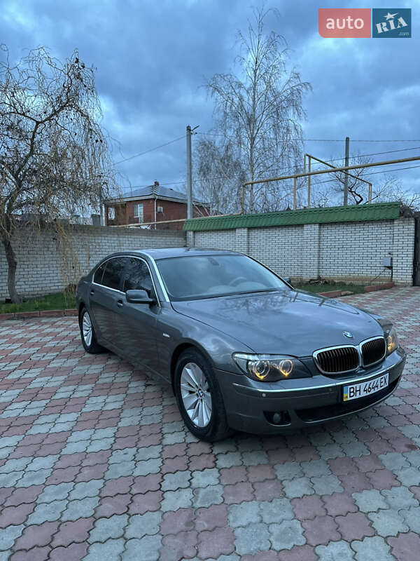 2006 bmw 740i