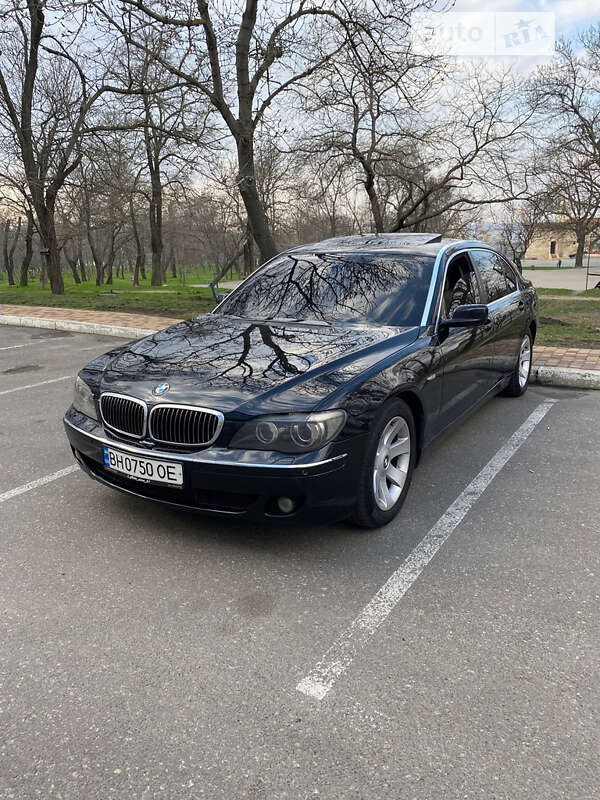 2005 bmw 750il