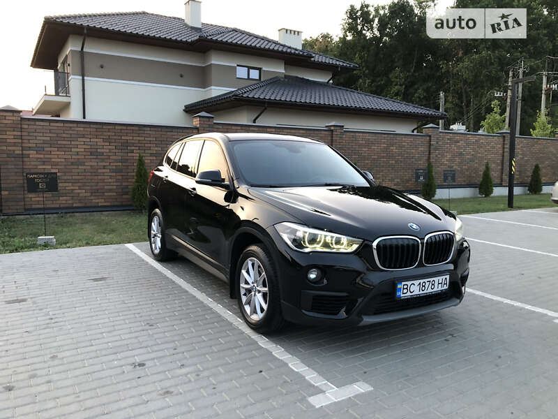 2017 bmw x1