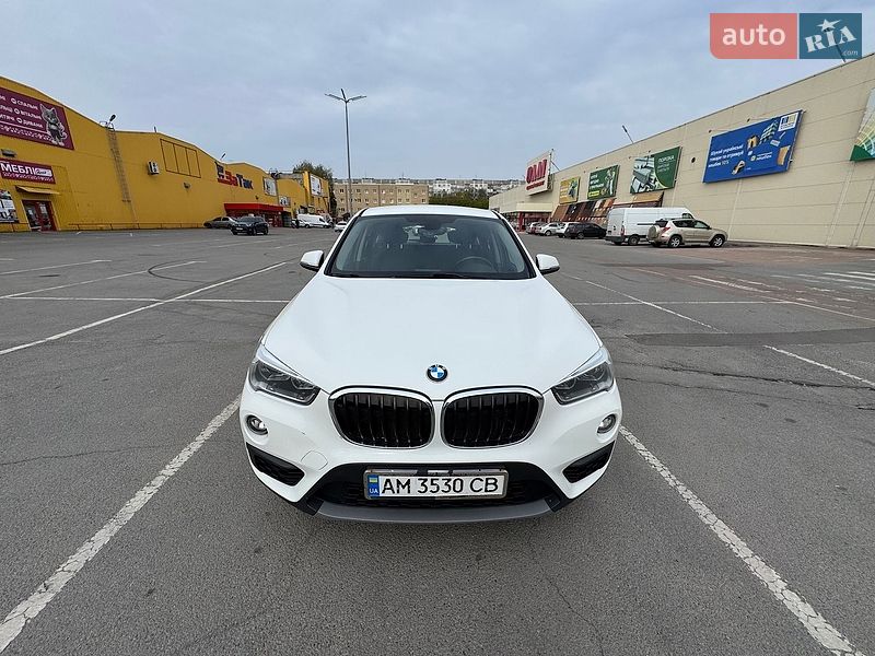 2017 bmw x1