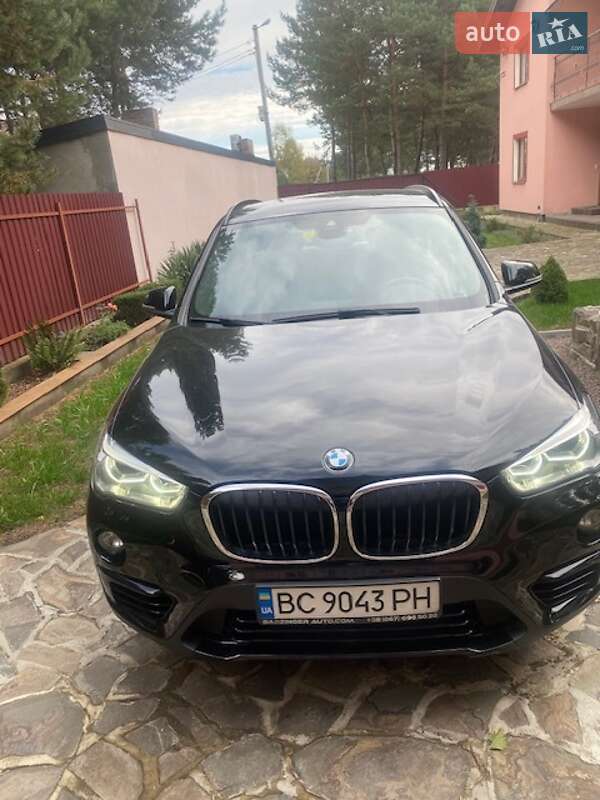 2017 bmw x1