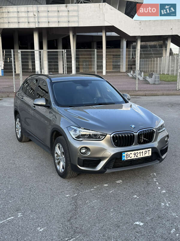 2017 bmw x1