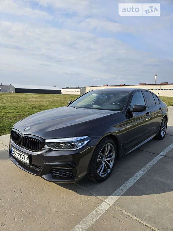 2019 bmw 530i