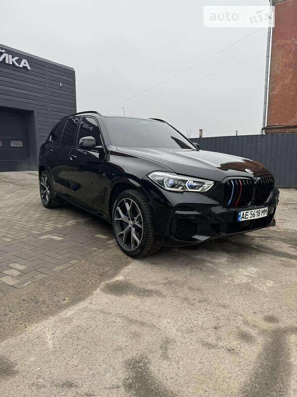 2021 bmw x5 m50i