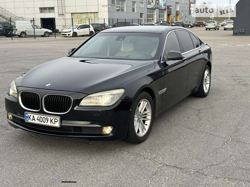 2009 bmw 740i