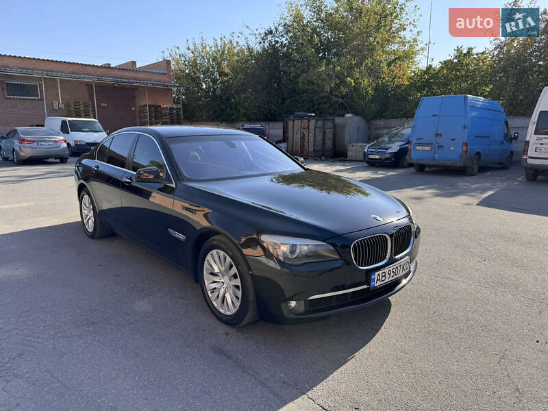 2011 bmw 7 series