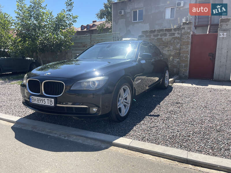 2012 bmw 740