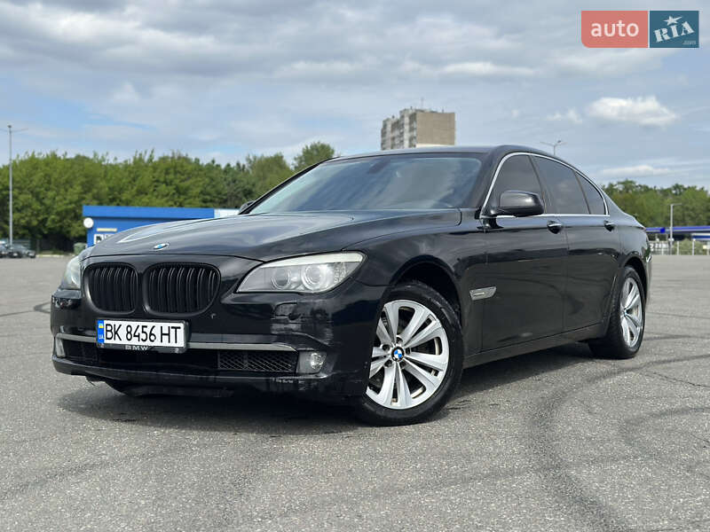 2009 bmw 750i