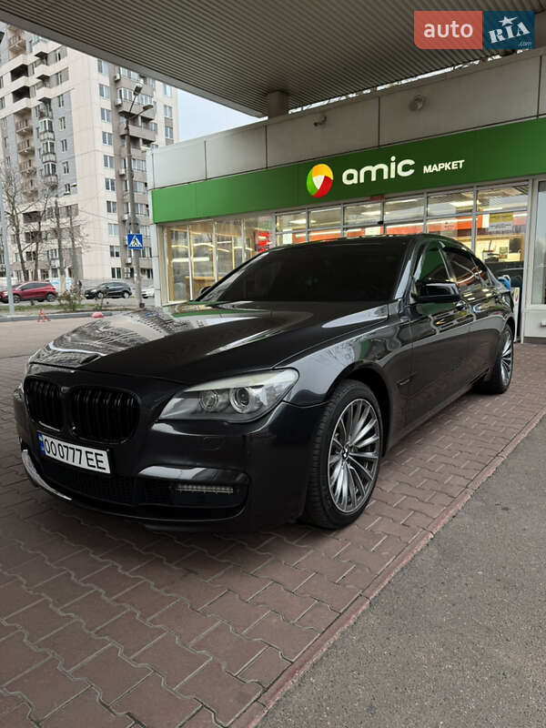2011 bmw 740