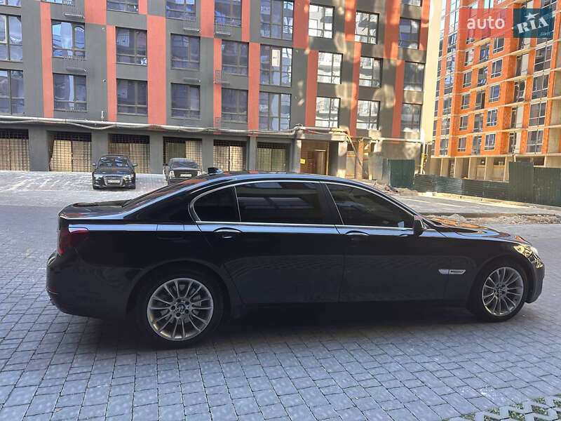 2012 bmw 7 series