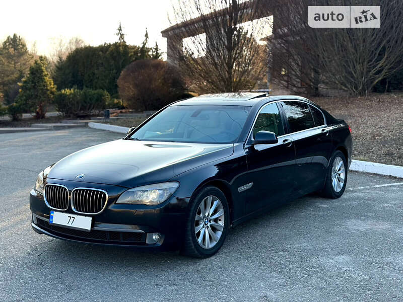 2010 bmw 740