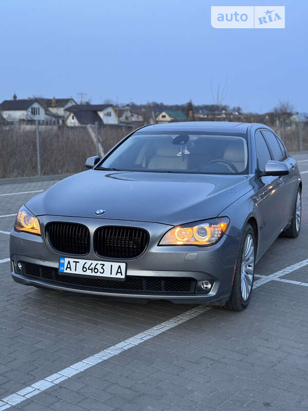 2011 bmw 750 li