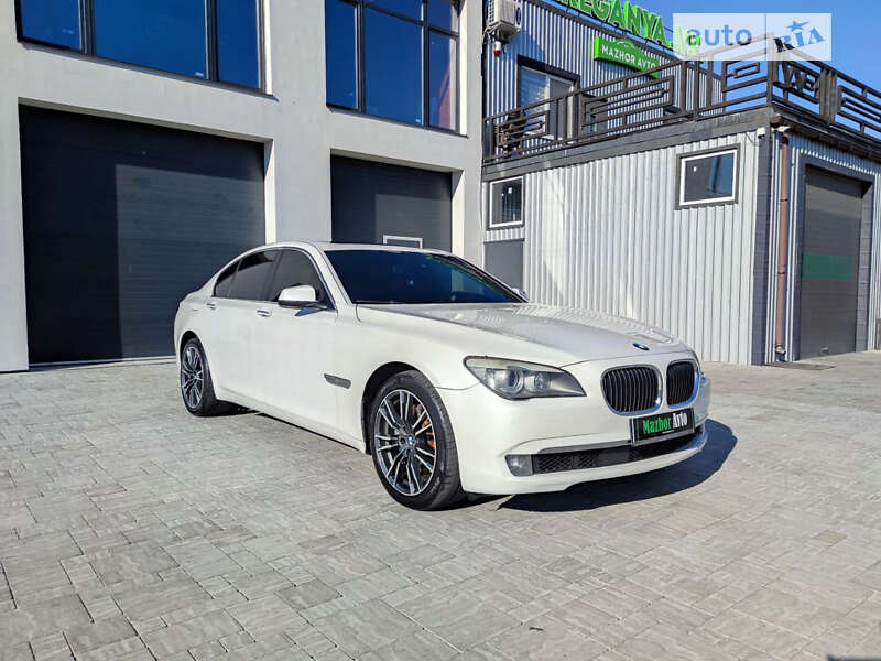 2011 bmw 740