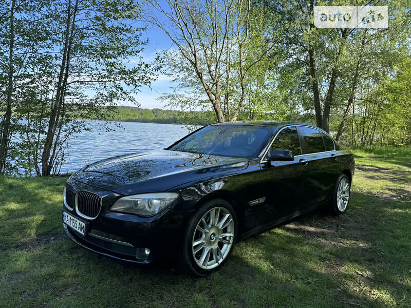 2011 bmw 7 series
