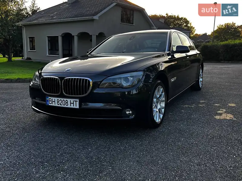 2011 bmw 750 li