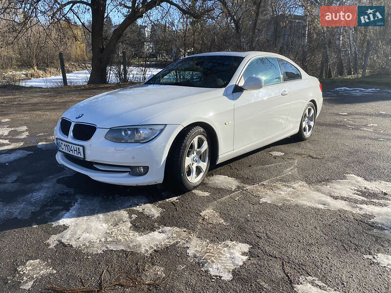 2011 bmw 320