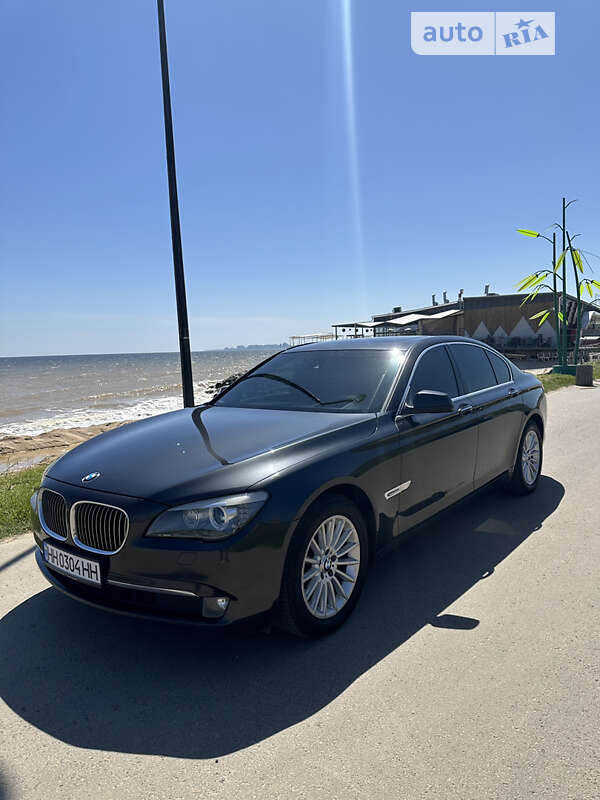 2011 bmw 7 series