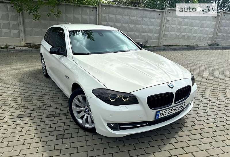 2011 bmw 520