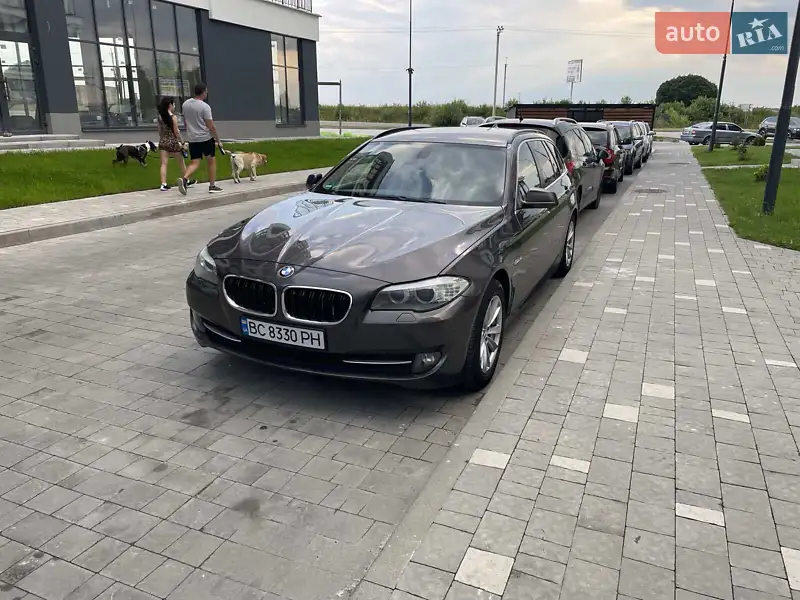 2011 bmw 520