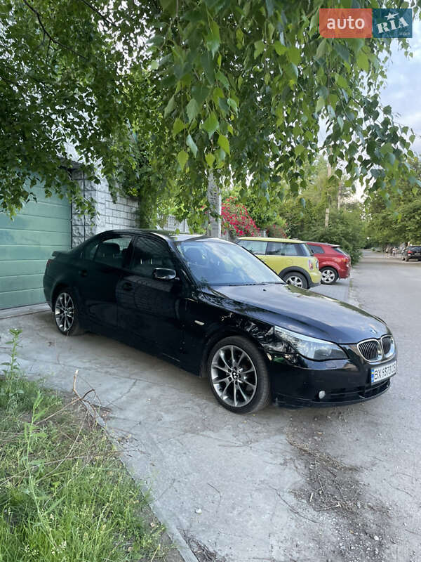 2005 bmw 520i
