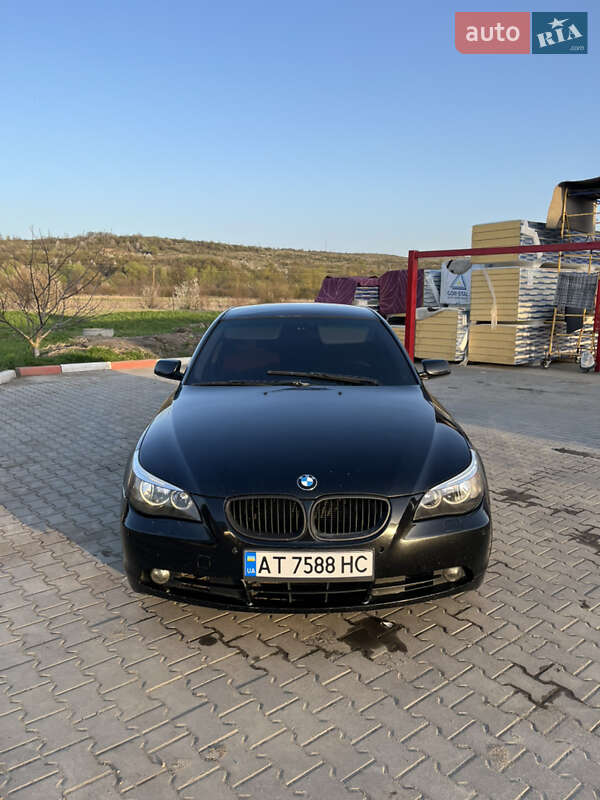 2004 bmw 520i