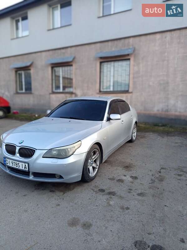 2003 bmw 520