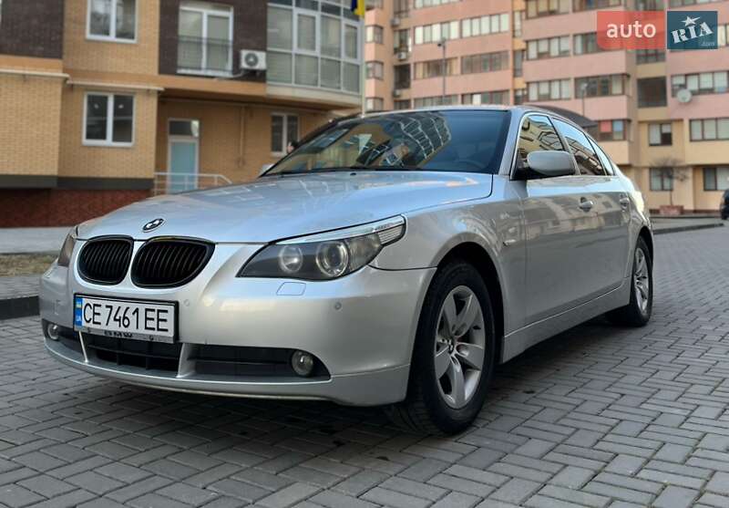2003 bmw 520i