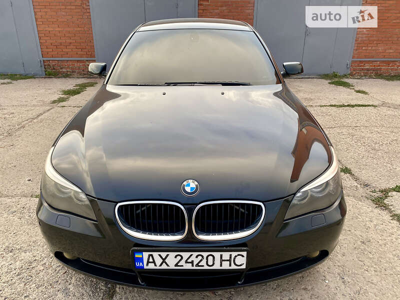 2004 bmw 520i