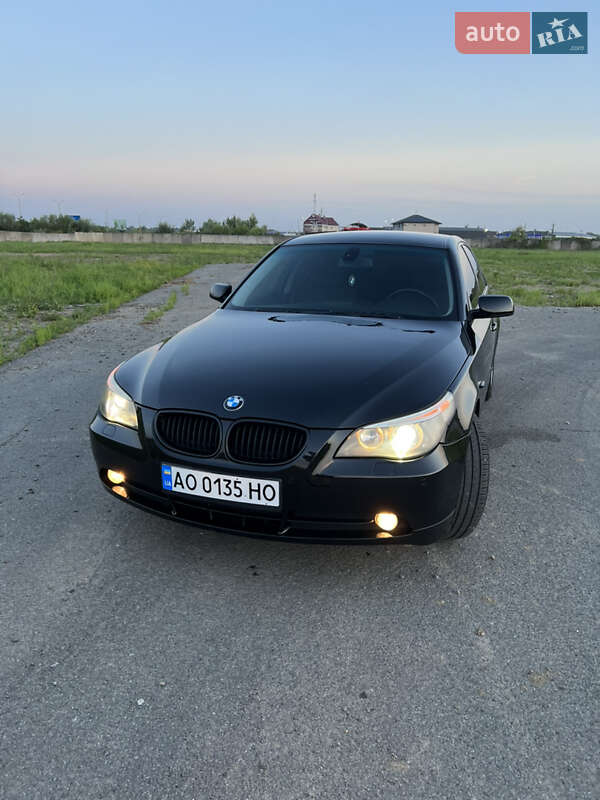 2004 bmw 520i