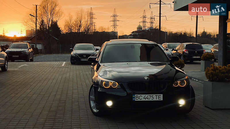 2004 bmw 520i