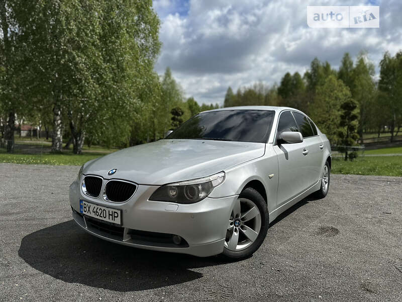 2004 bmw 520i