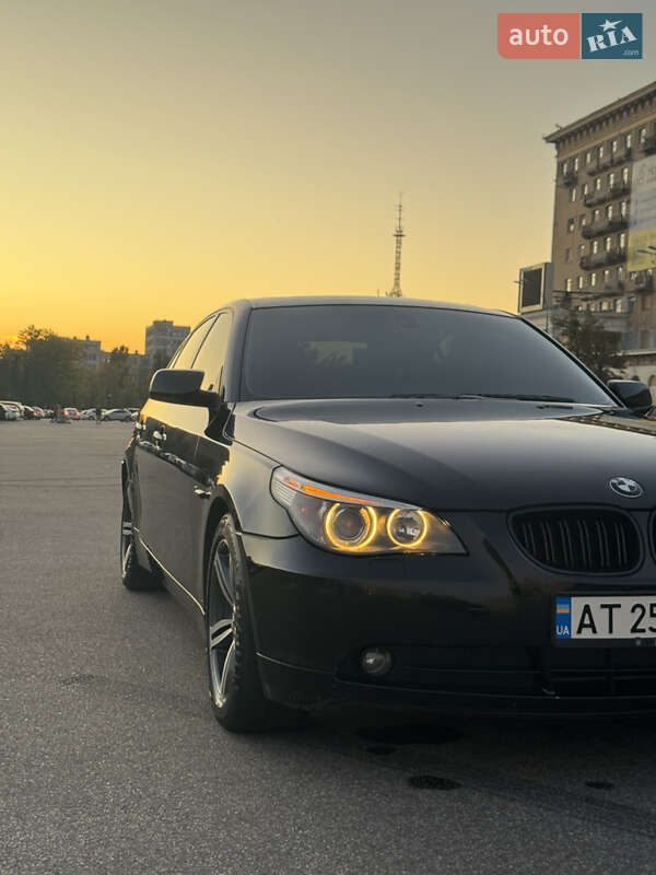 2004 bmw 520i