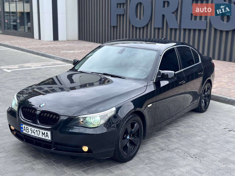2003 bmw 520i