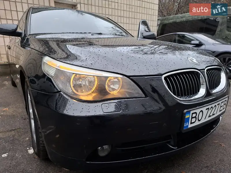 2004 bmw 520i