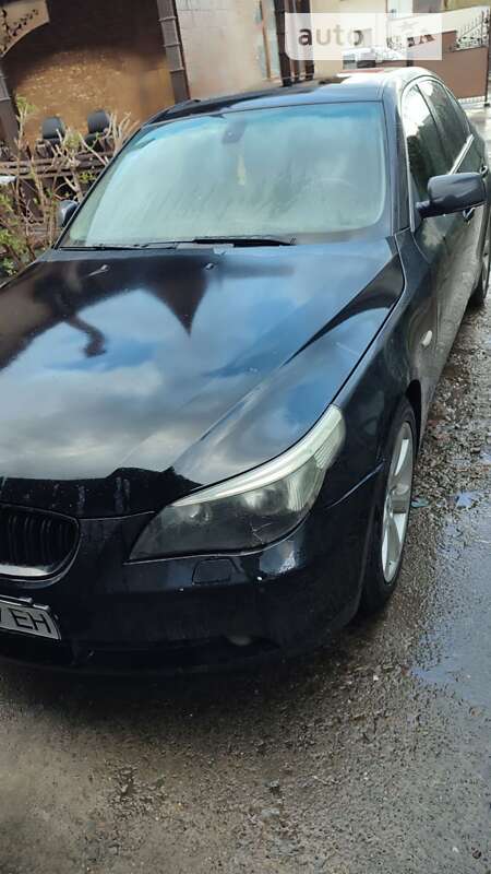 2003 bmw 525