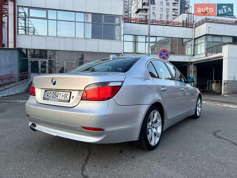 2004 bmw 525i