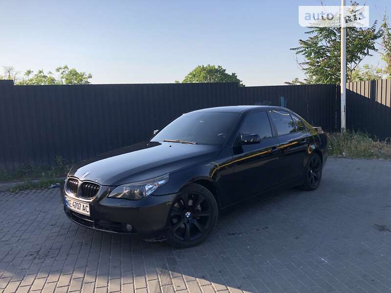 2003 bmw 525