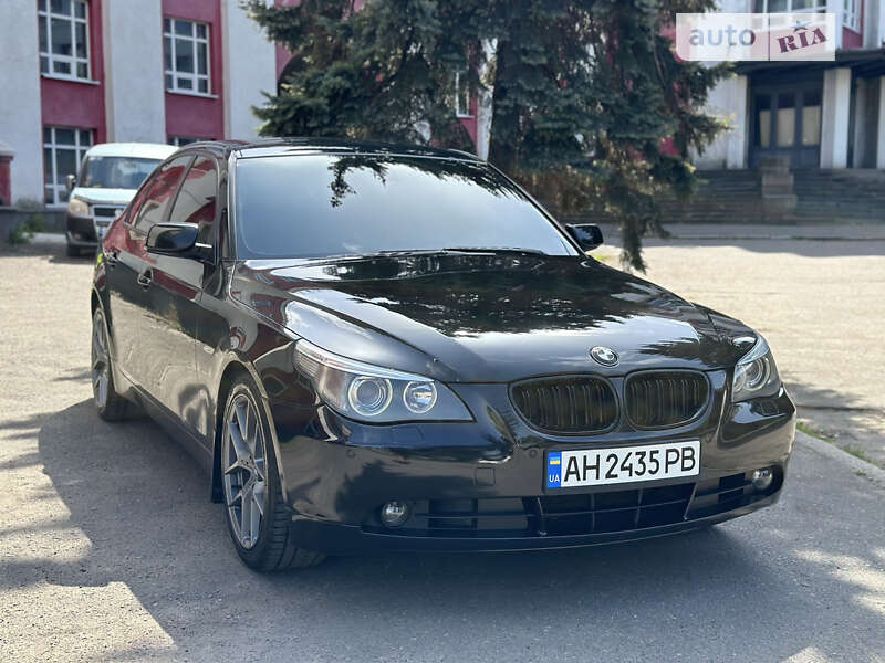 2003 bmw 525i
