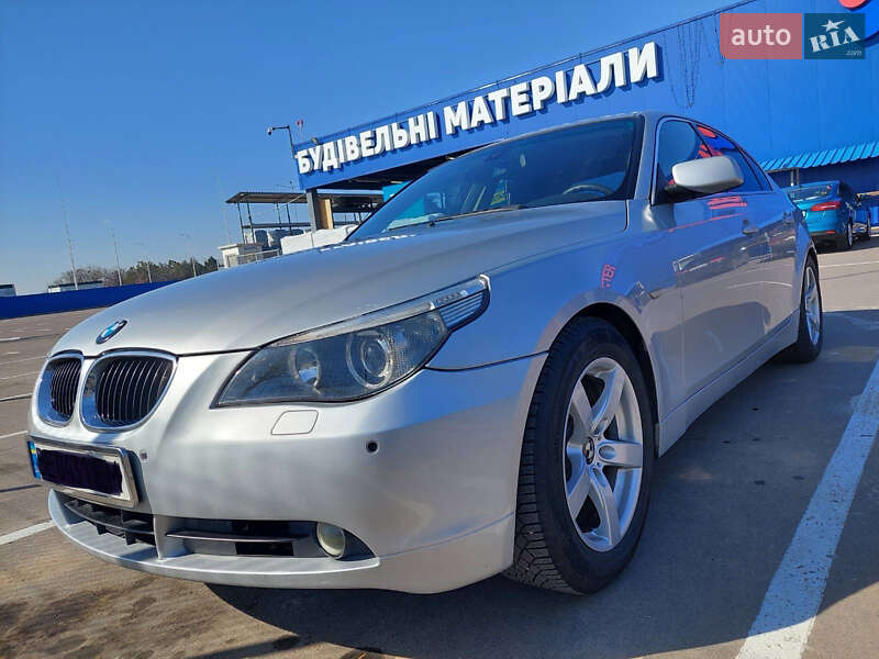2004 bmw 525i
