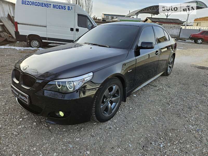 2003 bmw 530i