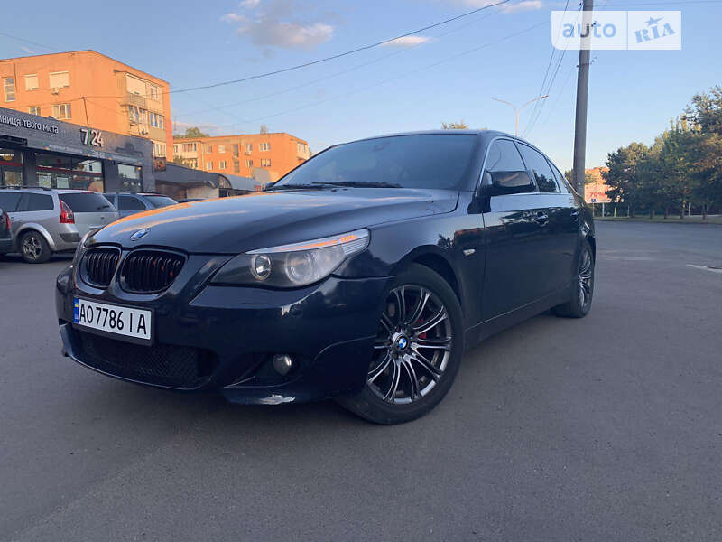 2003 bmw 530i
