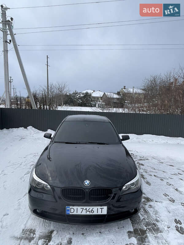 2005 bmw 530i