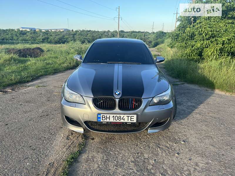 2003 bmw 545i