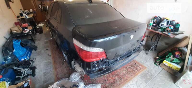 2004 bmw 545i