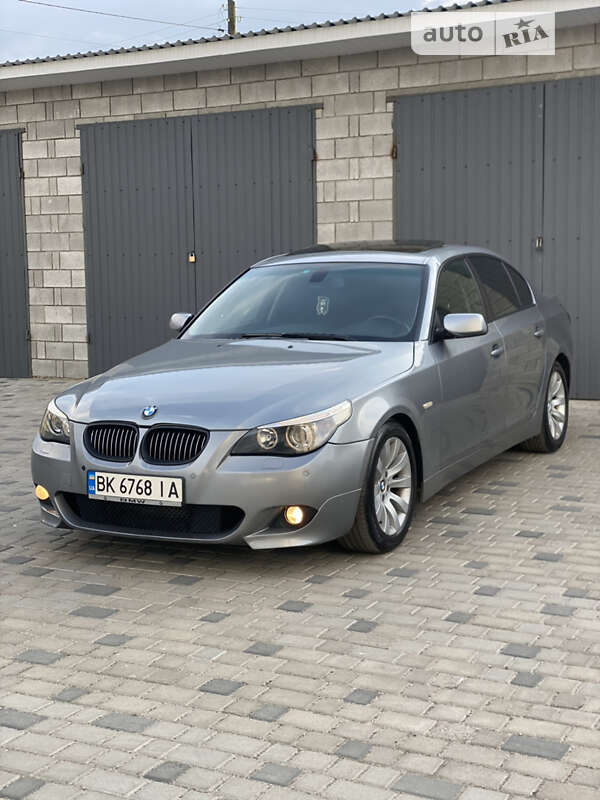 2003 bmw 530