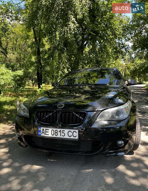2005 bmw 523i