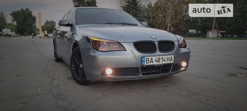 2005 bmw 523i