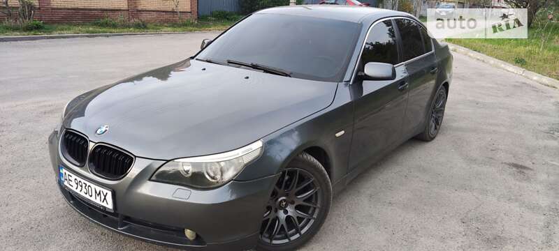 2005 bmw 523i